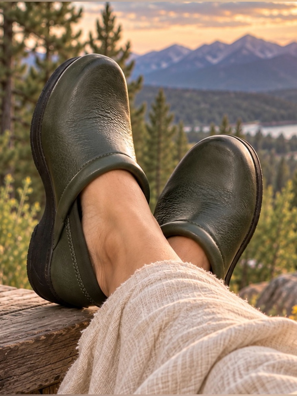 Dansko Olive Green Leather Clogs | Women's Comfort Slip-On Shoes Size 40/ 9.5